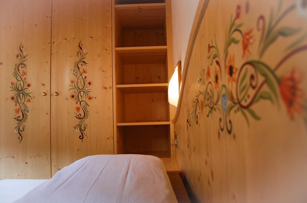 Appartamenti Cesa Maria Mountain Hospitality Canazei Room photo
