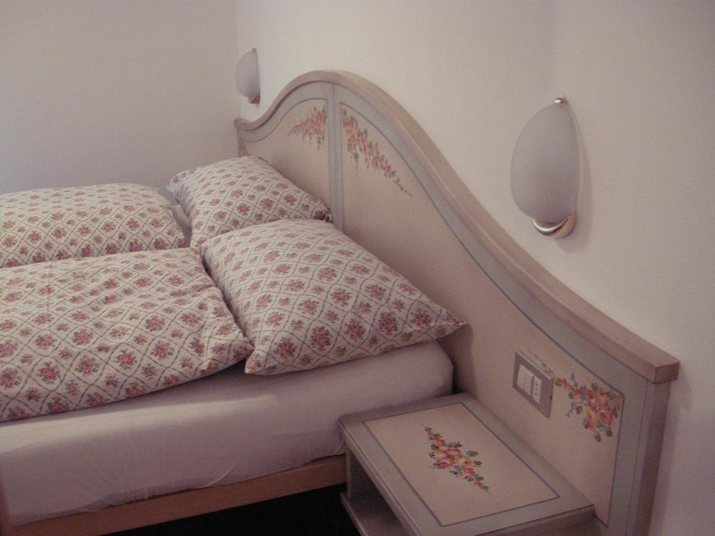Appartamenti Cesa Maria Mountain Hospitality Canazei Room photo